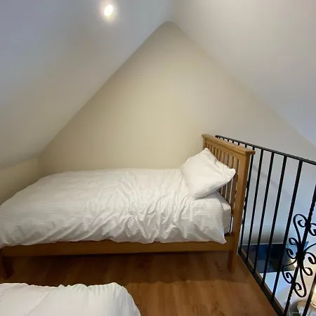 413 - Kylemore Apartment Salrock